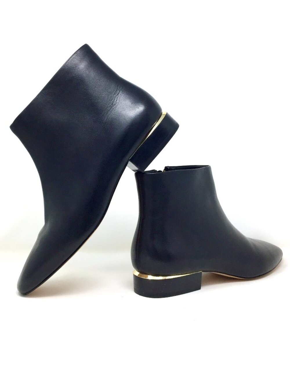 Pour La Victoire Women's US 9 Black Leather Ankle Boot Minimalist Office Chic